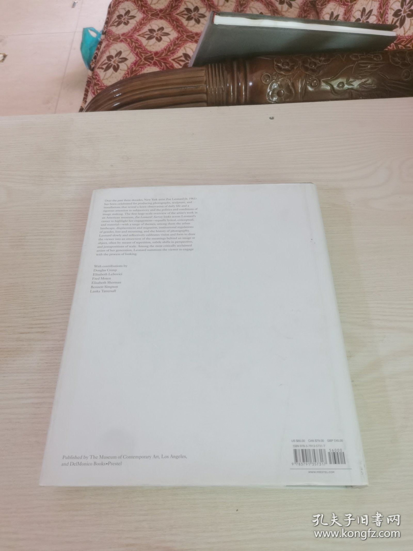 Zoe Leonard: Survey 佐伊伦纳德