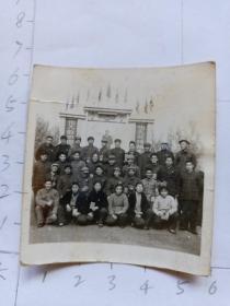 中国人民解放军 家庭相册保存军人照片 时期老照片   背影毛主席 伟大语录照片