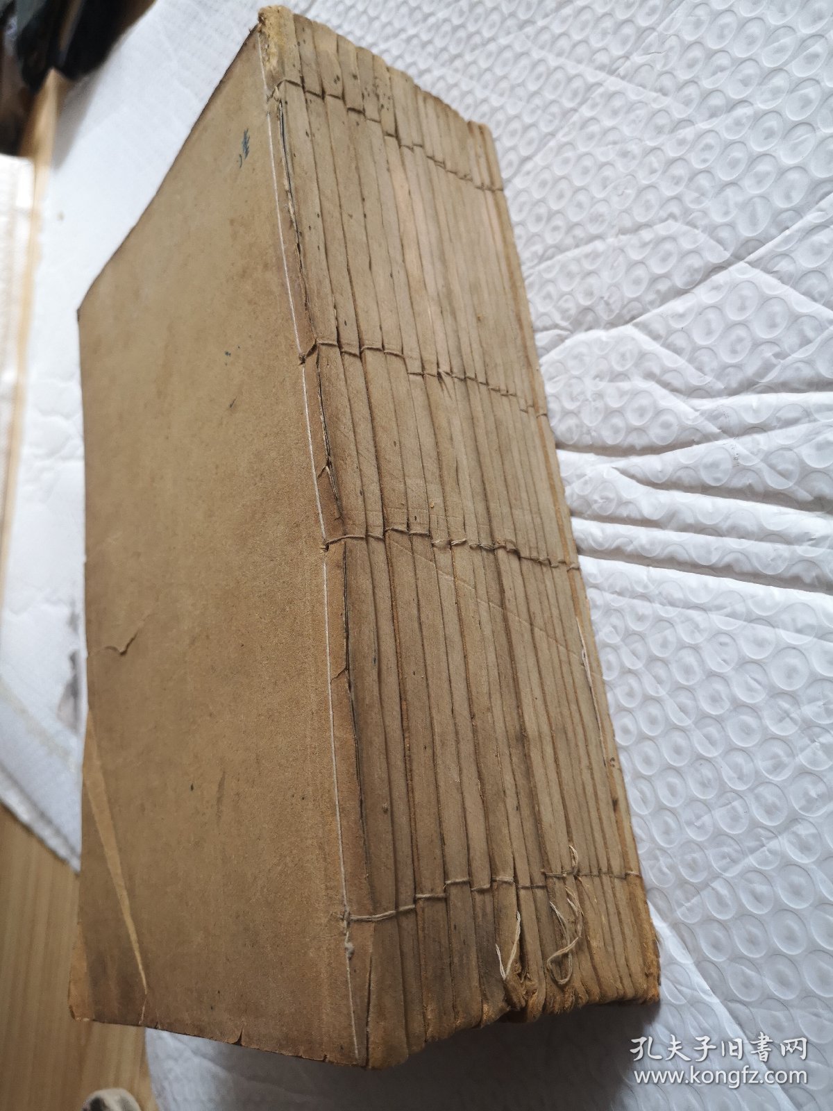 中医资料！清光绪九年木刻本 线装《御纂外科金鉴》16卷 十六册一套全（带涵套 破旧） 保真