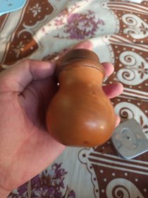 老蝈蝈葫芦。品相如图