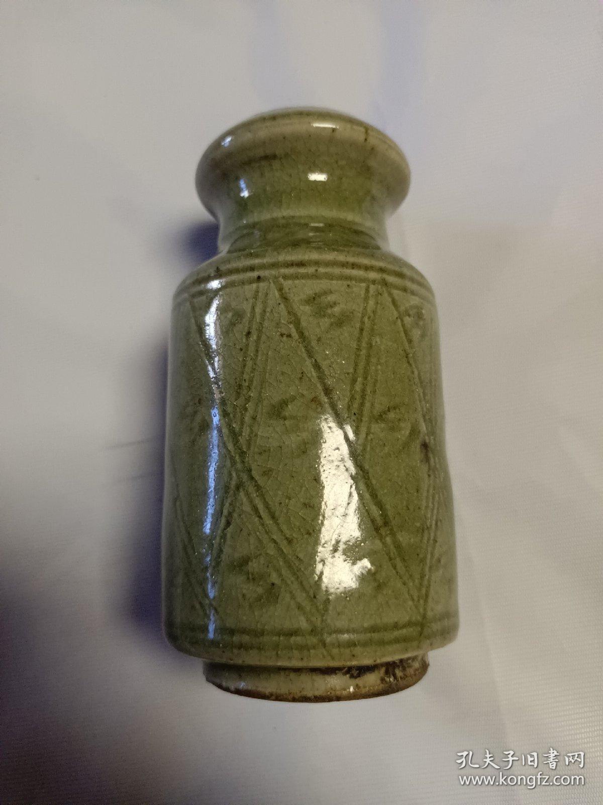 青釉筒瓶 高12公分  无残完整