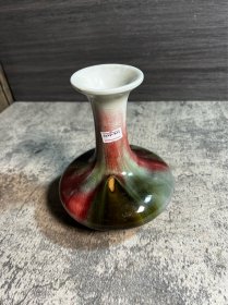 80，90年代，景德古窑，颜色釉三阳开泰花瓶，脱釉