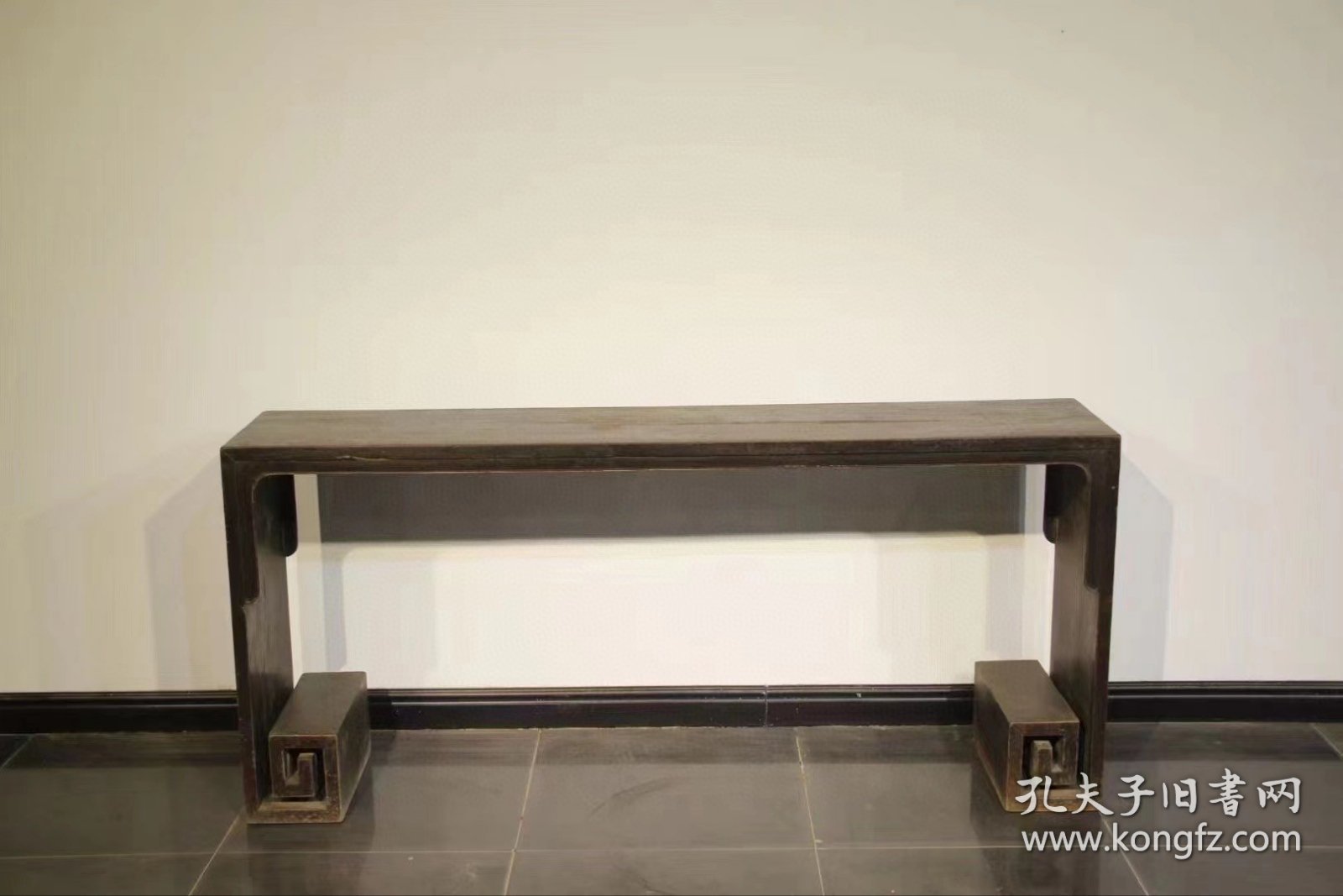 古玩旧藏清代榆木卷几 造型少见 尺寸长178宽36高81厘米