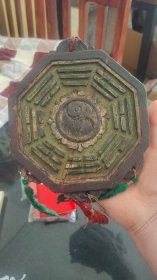 八卦吞口木