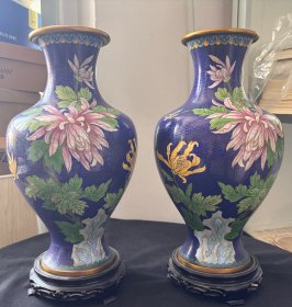 全铜 解放后 正品 老景泰蓝花瓶对瓶一对！品相完美