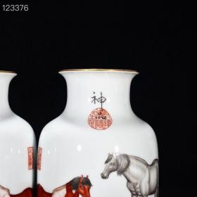 清乾隆郎世宁绘珐琅彩骏马灯笼瓶