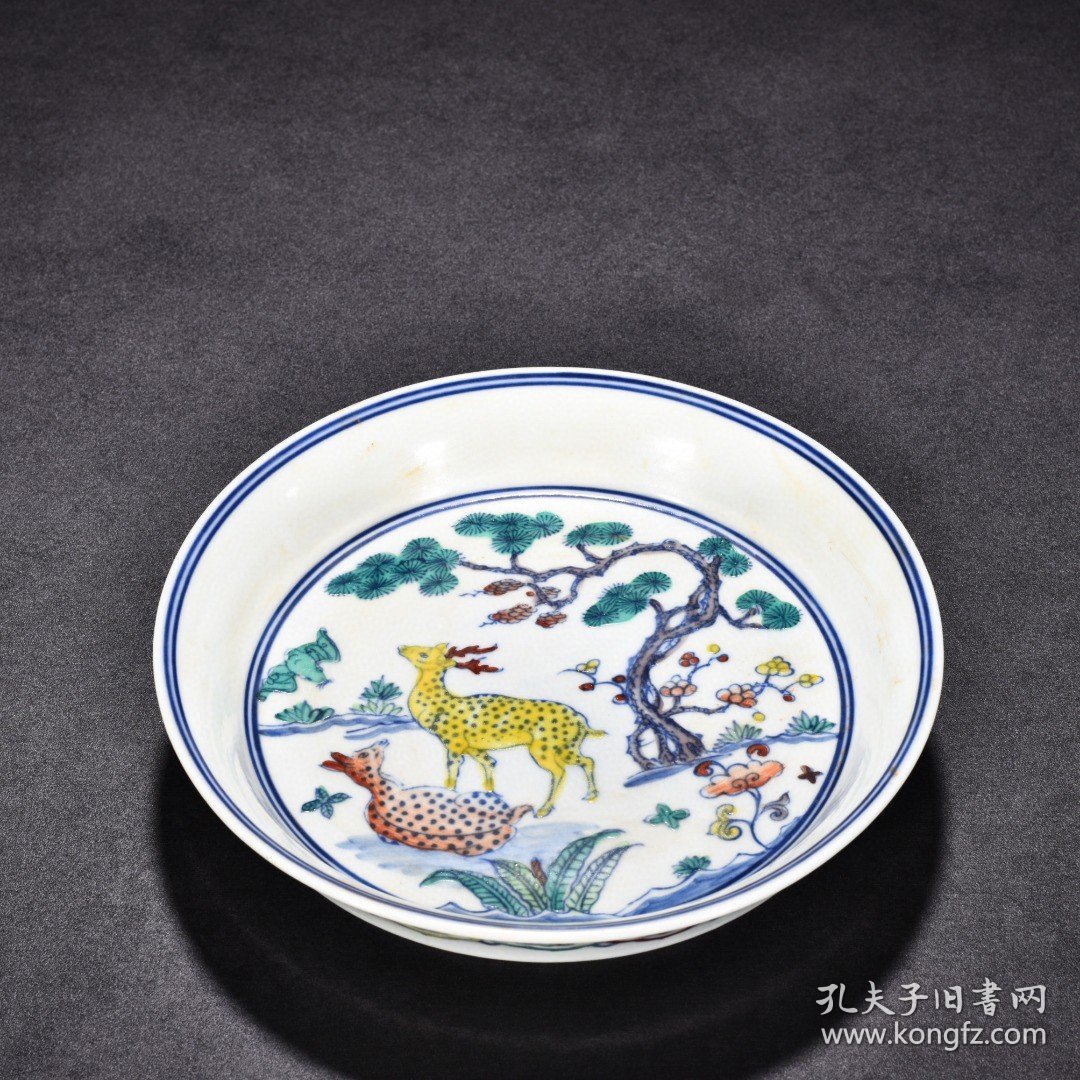 瓷器 明成化斗彩福夀延年松鹿图盘 高3.3厘米 宽16.5厘米