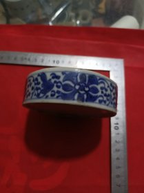 清代青花瓷盒