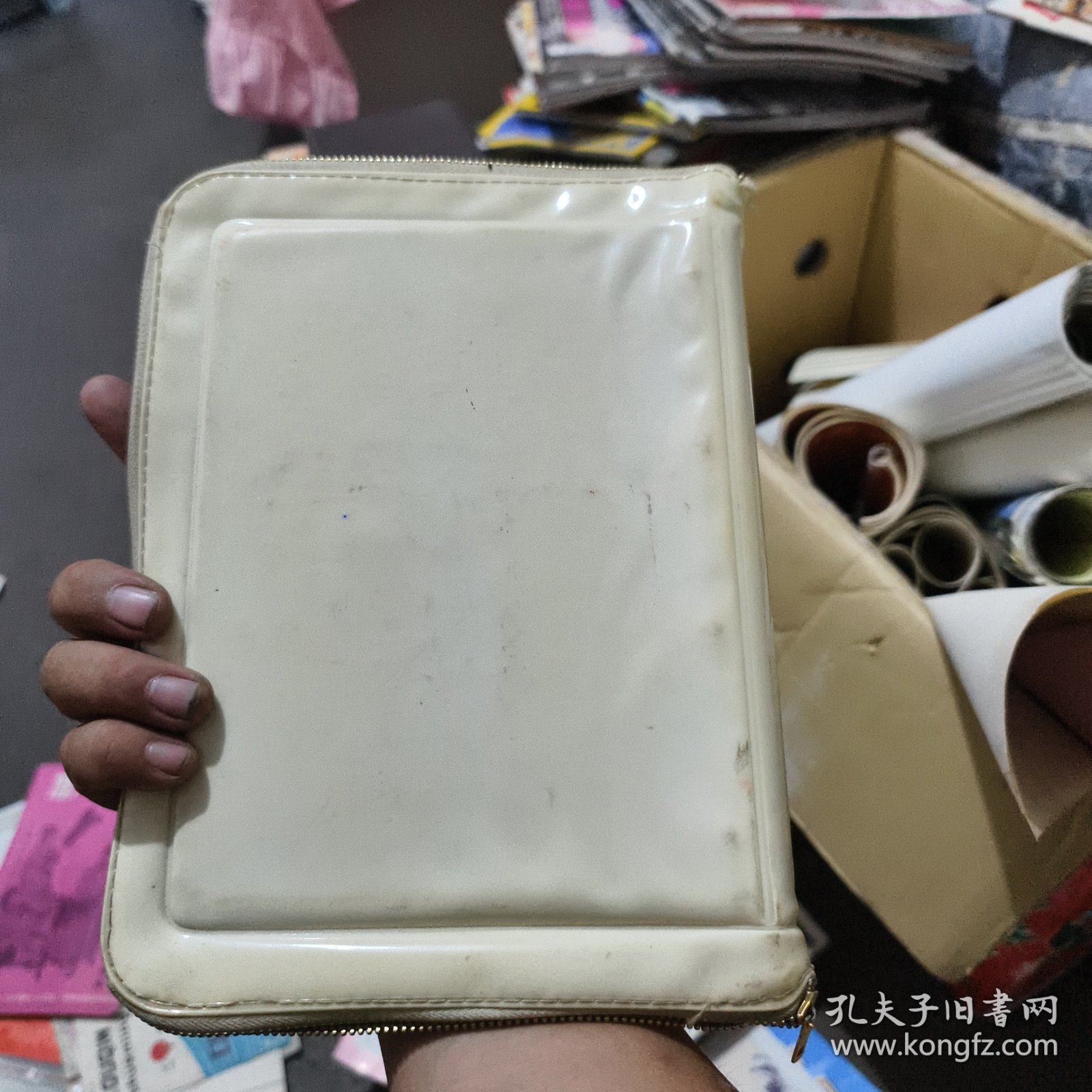 桂林 塑料本夹子（拉锁无损）