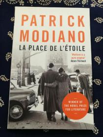 Patrick Modiano：《La Place de l'étoile 》
帕特里克·莫迪亚诺：《星形广场》（英文版小说共152页）