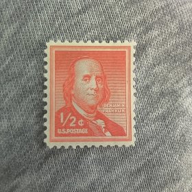 USA121美国邮票1953年普通邮票 名人人物 发明家 政治家 科学家 美国国父 富兰克林 独立宣言 雕刻版外国邮票 新 1枚 小票 背贴 有印刷时自带的机器格栅压痕