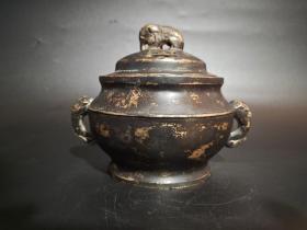 古董  古玩收藏  铜器   铜香炉  传世铜炉 回流铜香炉   纯铜香炉   长13厘米，宽11厘米，高11厘米，重量2斤