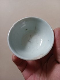 清末豆青碟 杯都有磕碰一起价格