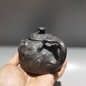 原矿石黄砂紫砂壶 品名：供春壶 收藏送礼佳品