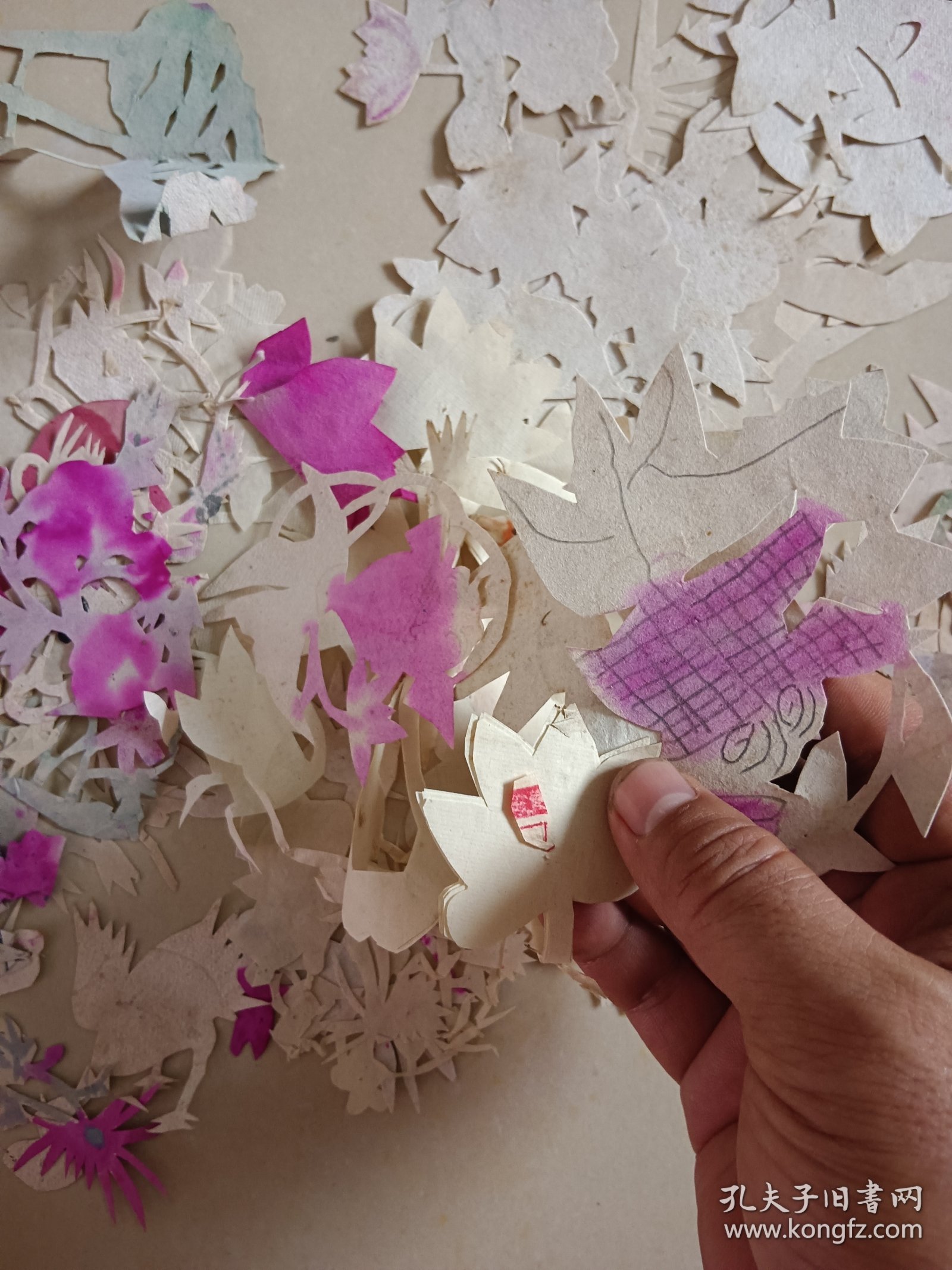 老窗花剪纸半成品 一起价格