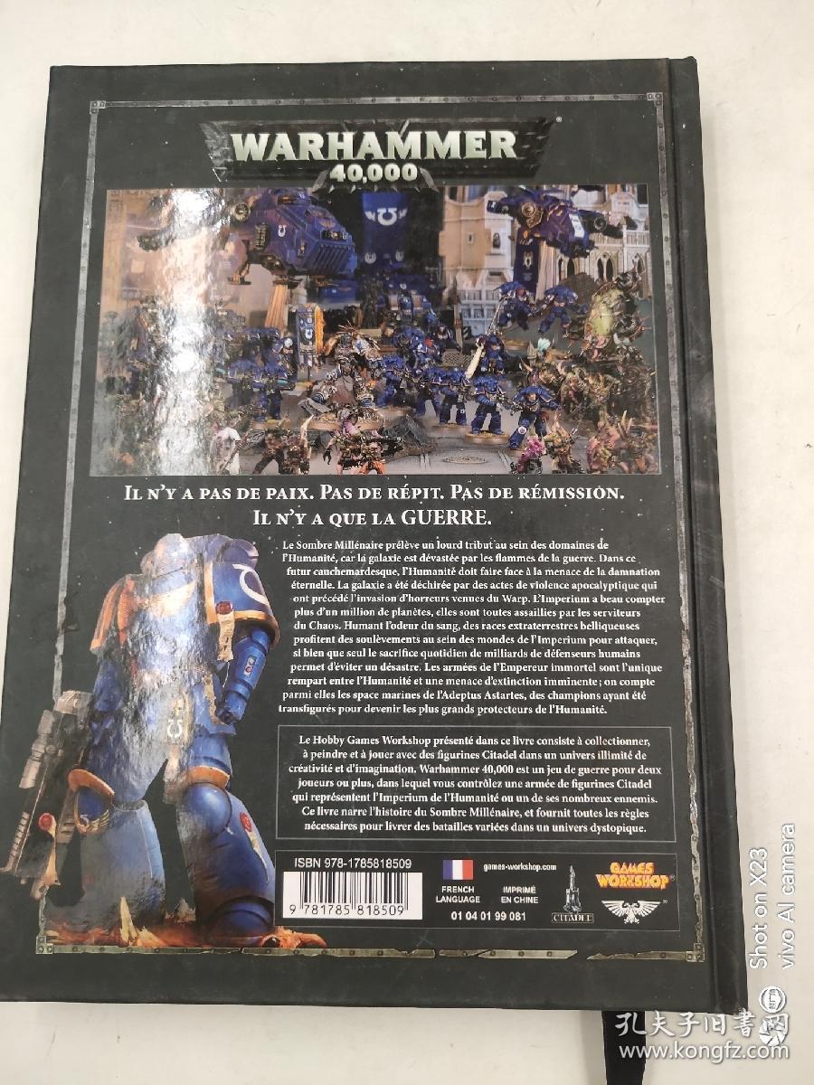 WARHAMMER  DANS LES TENÈBRES D'UN LOINTAIN FUTUR, IL N'Y A QUE LA GUERRE法语