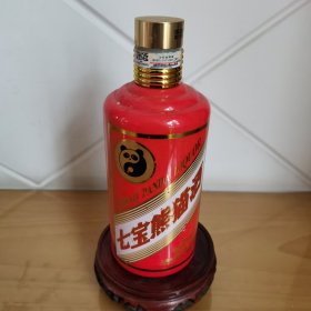 《七宝熊猫酒酒瓶》