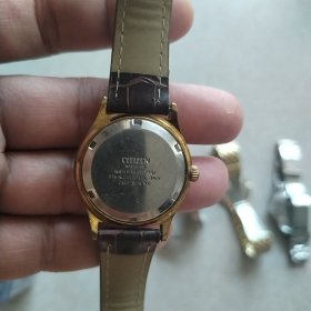 西铁城 镀金机械表 上弦 正常工作。