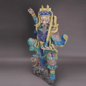 清素三彩财神像