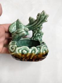 70年代绿釉窑变凤凰造形“烟灰缸（精美老瓷器）造型精美.