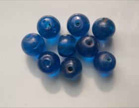 湖水蓝老琉璃珠9粒（直径1.7cm左右）