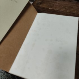 品人录（易中天品读中国系列）