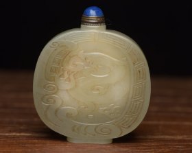 和田玉鼻烟壶