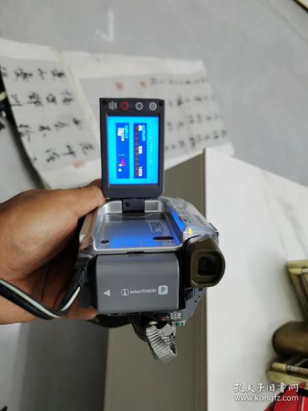 索尼数码摄录一体相机