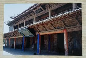 九十年代佚名摄影家拍摄《古建筑系列•寺庙大殿悬挂巨幅“功德须弥”牌匾》大尺寸原版彩色照片1张