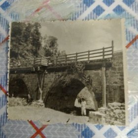 民国时，双峰石马桥
