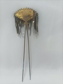 日本回流 中古 早期 老铜发簪 带工步摇发簪，发饰，錾刻纹饰，包浆皮壳油润。铜制的 中古物品