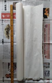 家存老宣纸9张，3张四尺的，6张四尺裁头(约104*68左右)纸张细腻洁净，檀料重！略有黄斑点