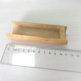 茶道具:日本实木茶道具,一木挖茶则,茶道必备工具,像是日本黑柿木,具体什么木购者自鉴,手工制作,竹子形状,非常细腻光滑。