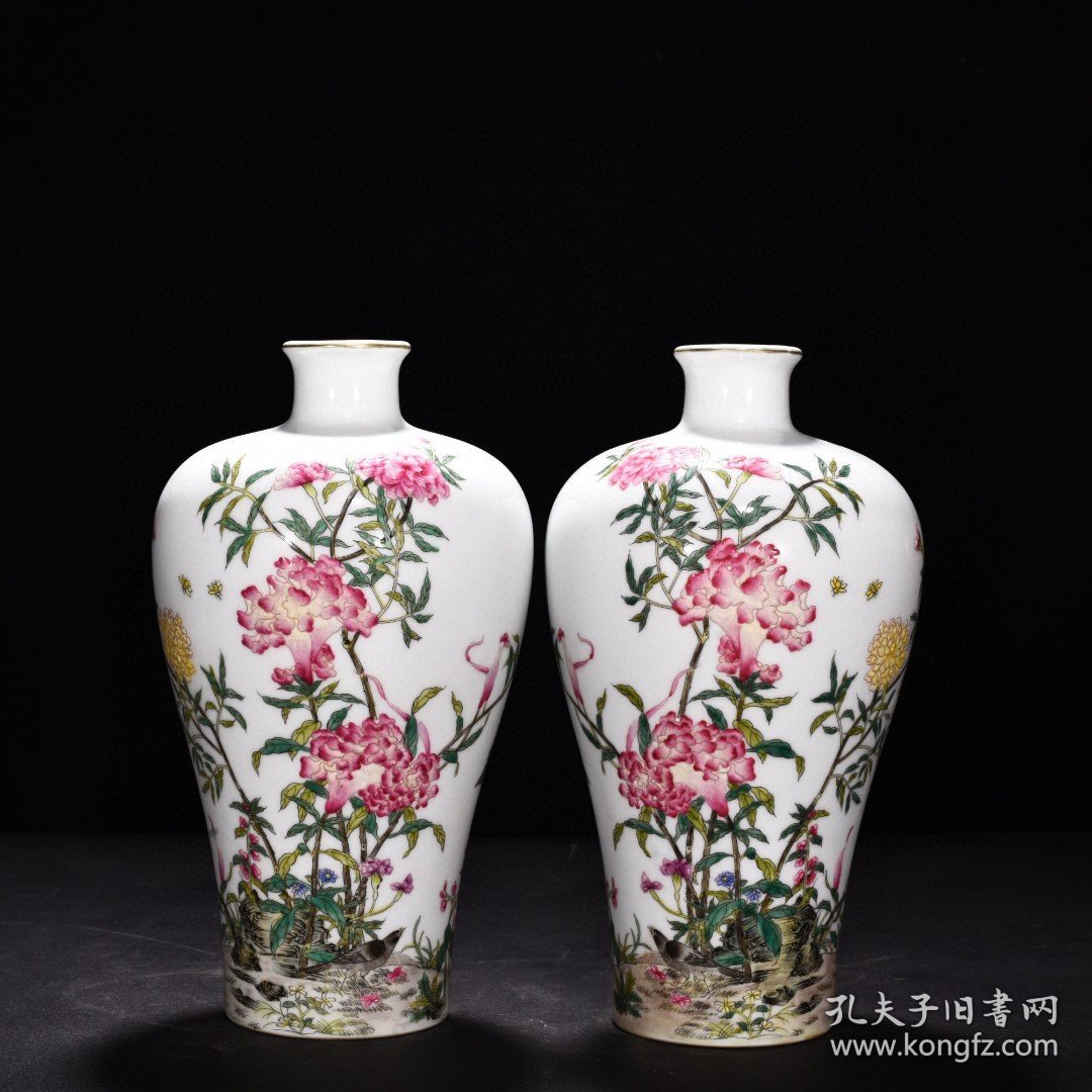 瓷器 清雍正珐琅彩花鸟纹梅瓶 高26厘米 宽11.5厘米