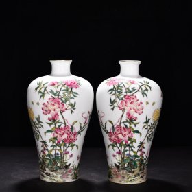 瓷器 清雍正珐琅彩花鸟纹梅瓶 高26厘米 宽11.5厘米