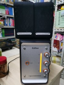 漫步者音箱，型号G3100