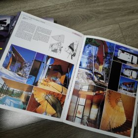 800 HOUSING ALL OF THE WORLD 1，2一套2册