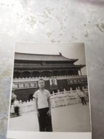 北京文献     7丶80年代天安门   同一来源出自一华侨家庭