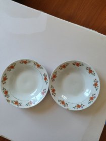 两个中国江西老瓷红花盘。新疆西藏青海不发货。