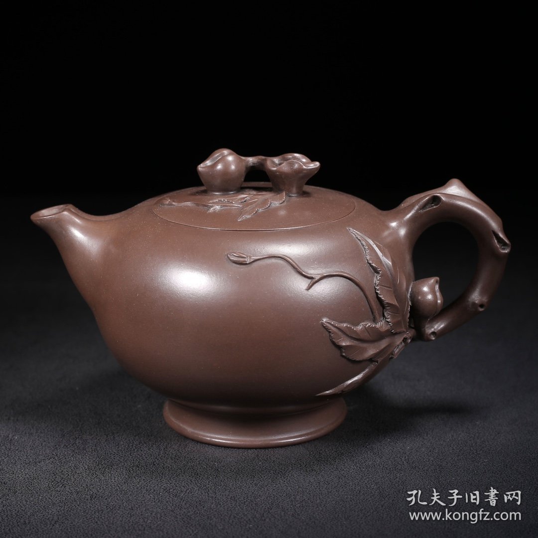 品名：寿桃。底款：朱可心