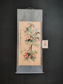 【齐白石】花鸟，四尺手绘作品带杂志书， 装裱好尺寸：212x74cm左右 画芯尺寸：135x65cm左右.