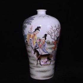 旧藏 清雍正珐琅彩人物故事纹梅瓶 高35×20.5厘米