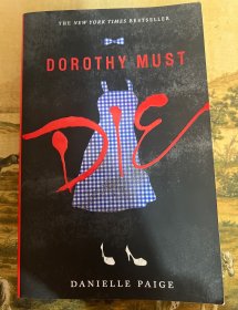 Dorothy Must Die: 1