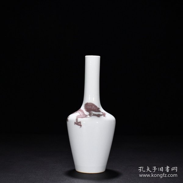 旧藏 清康熙釉里红龙纹赏瓶 高21厘米 宽9.5厘米