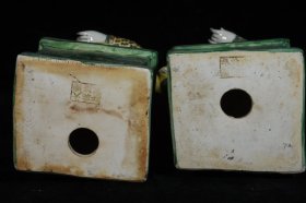 旧藏 清乾隆 五彩哼哈二将 尺寸49x20厘米