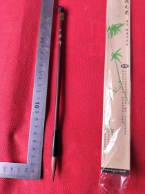 精品毛笔书写绘画毛笔。