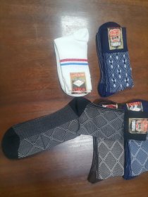 银川第二针织厂生产银湖牌袜子，5个颜色合售