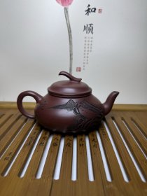 紫砂观山壶