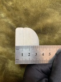 【海外回流  vintage中古】回流中古首饰盒   小年份  很实用  细节可见，仔细看好图片哦，有瑕疵，介意勿拍，谨慎下单！出售不退！偏远地区邮费联系客服另算！