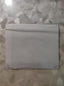 烟标：三峡  雪茄  湖北宜昌雪茄烟厂   蓝色底横版   共1张售    盒六019